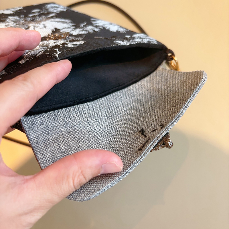 Sacos pequenos para celular Bo - Women Bags Max avaliação e preço